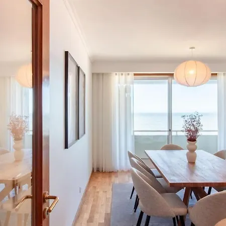 Daire Seaside Living By Lovelystay *