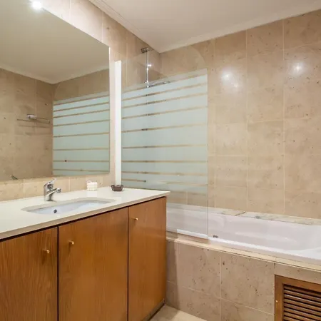 Seaside Living By Lovelystay