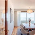 Apartment Seaside Living By Lovelystay *